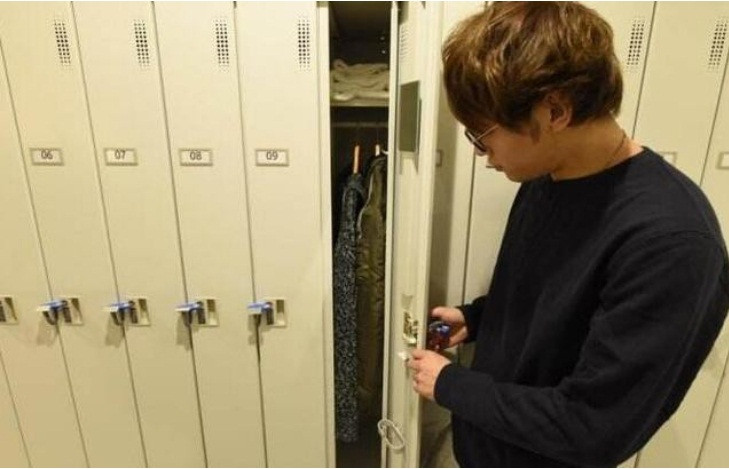 Ben trong nhung can ho 