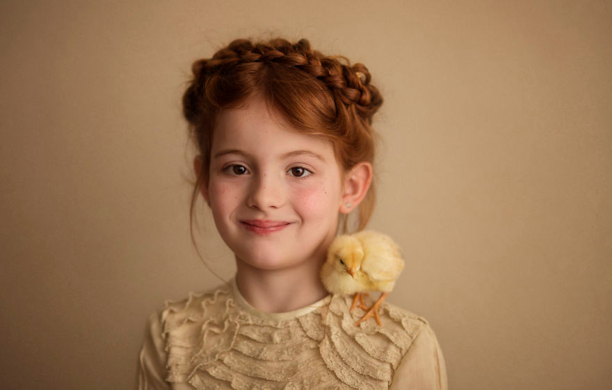 Maria cho biết cô thích làm thợ ảnh vì nó cho phép cô tiếp xúc với trẻ em và trí tưởng tượng, sự hồn nhiên và tự nhiên của chúng.