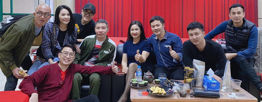 NSND Cong Ly tro lai Nha hat Kich sau thoi gian tri benh