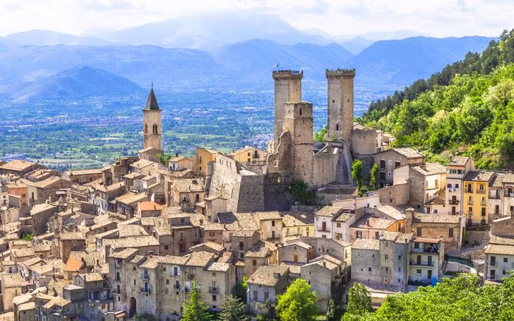 14 diem du lich chau Au ly tuong de “song ao” ma khong xo bo-Hinh-2