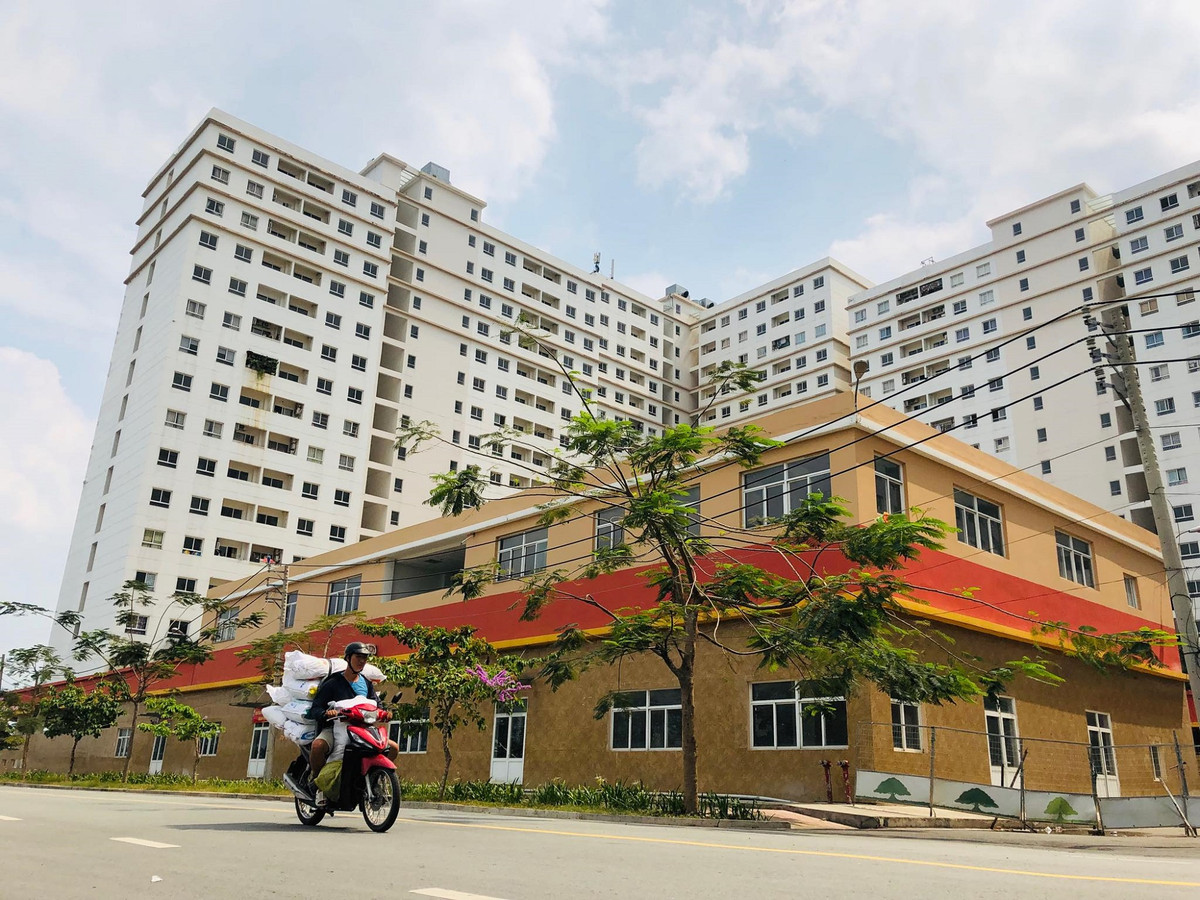 TP HCM bán nhà tái định cư để tăng nguồn thu ngân sách TP HCM ban nha tai dinh cu de tang nguon thu ngan sach