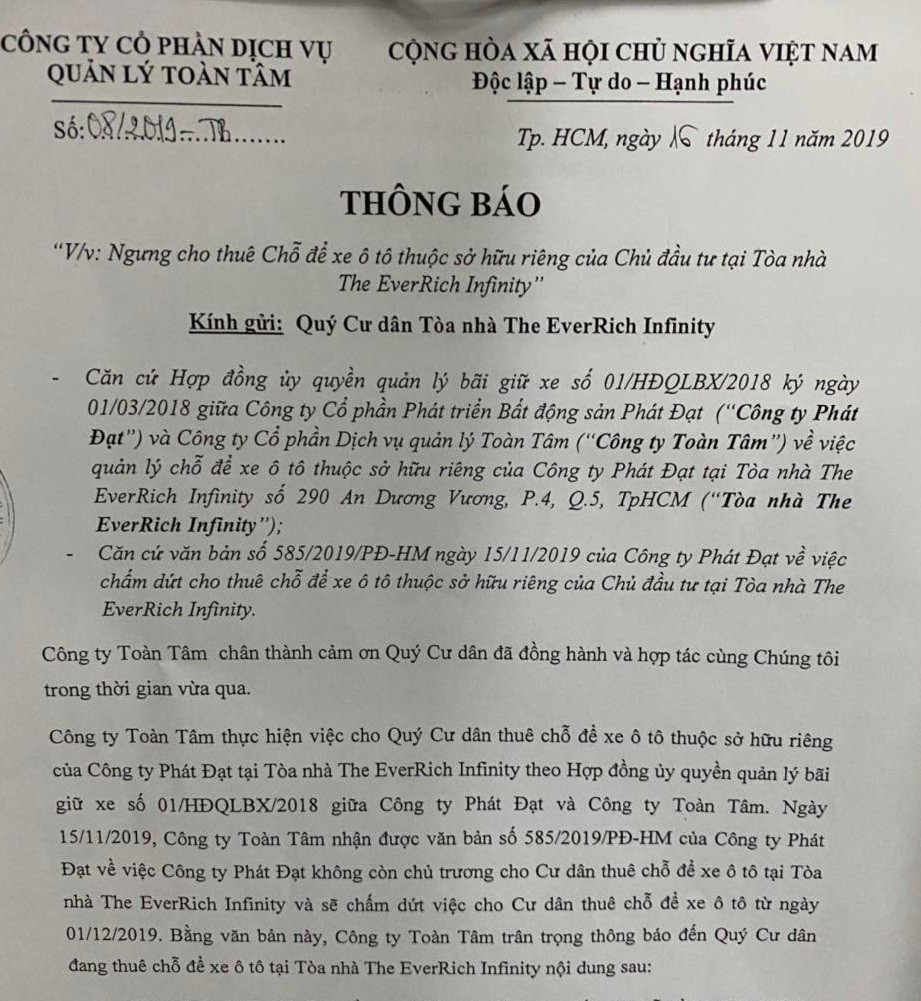 Chung cu The EverRich Infinity 5 sao khong co cho de xe hoi: Cu dan 