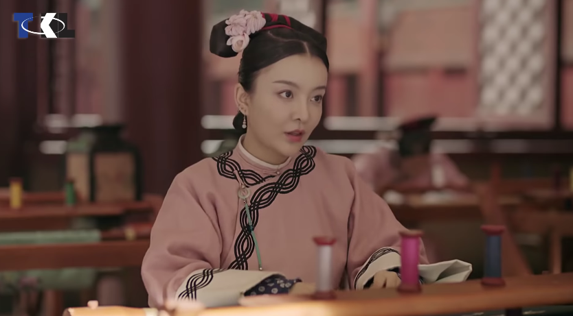 Trần Nhạc Tịch vai Linh Lung.