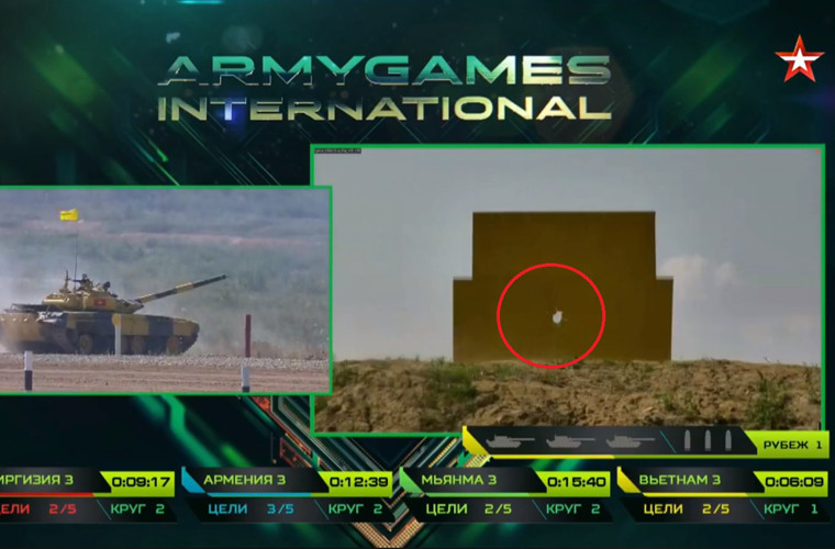 Tuyệt vời hơn, tất cả những người theo dõi cuộc thi ở Nga và online qua mạng internet ở Việt Nam đều vỡ òa khi đội tuyển Việt Nam xuất sắc bắn trúng 3/3 mục tiêu bài bắn pháo. Đây là lần đầu tiên chúng ta làm được điều đó trong cuộc thi. Và phải nên nhớ rằng, việc bắn 3/3 mục tiêu ngay lần đầu tham gia thì không phải đội nào cũng làm được trong nhiều kỳ Tank Biathlon. Nguồn ảnh: Tzvezda