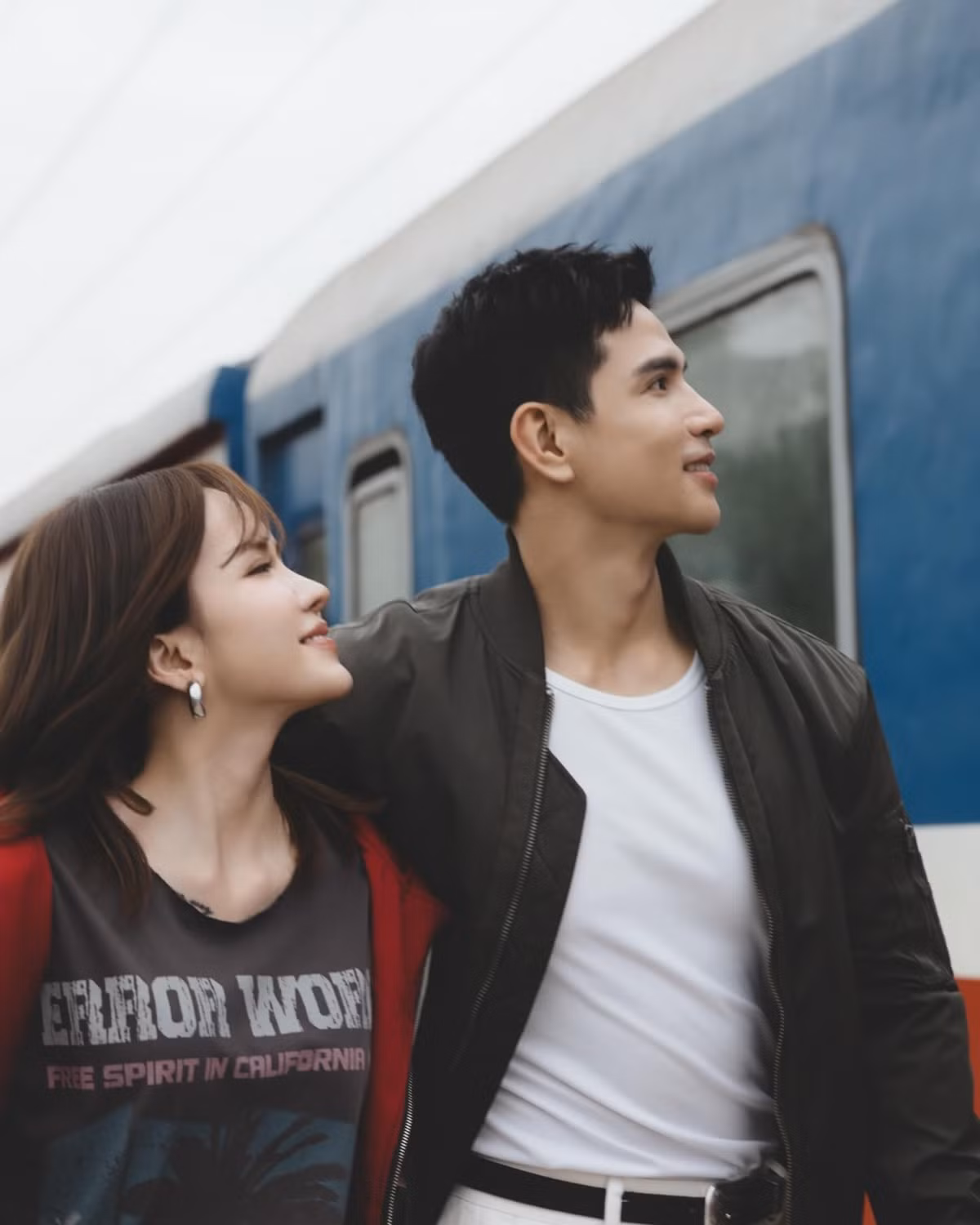 Trịnh Bảo là một người mẫu, diễn viên nổi tiếng, từng đăng quang Nam vương Quốc tế 2018. Anh được biết đến với vẻ ngoài điển trai, chiều cao lý tưởng và phong thái tự tin, cuốn hút.