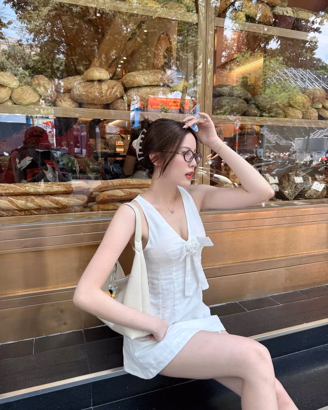 Phong cách thời trang trước nay của Tăng Mỹ Hàn được đánh giá là chuẩn "tiểu thư", với các trang phục mang tông màu sáng, pastel nhẹ nhàng.