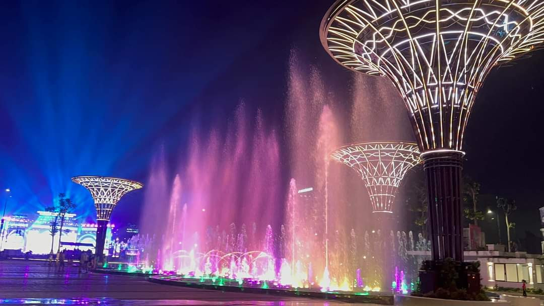 Ông Lương Tất Thắng, Bí thư Thành ủy Sầm Sơn cho biêt, chương trình kỷ niệm 60 năm thành lập đô thị Sầm Sơn và khai mạc du lịch biển Sầm Sơn năm 2023 gần như đã hoàn tất công tác tổ chức. Chương trình khẳng định những đổi thay tích cực, chuyển biến mạnh mẽ trong diện mạo đô thị và chất lượng dịch vụ du lịch Sầm Sơn với những sản phẩm du lịch đặc sắc trong năm 2023.