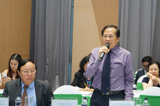 Khong nen ap san gia ve may bay-Hinh-2