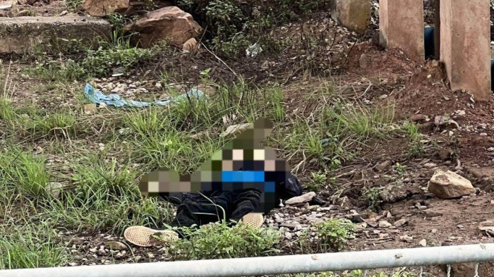 Quảng Ninh: Phát hiện thi thể người đàn ông dưới cống Quang Ninh: Phat hien thi the nguoi dan ong duoi cong