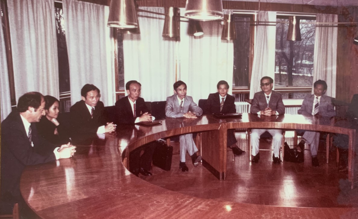 PGS Truong Tung: Mot doi tan hien cho kien truc va the he sau-Hinh-4