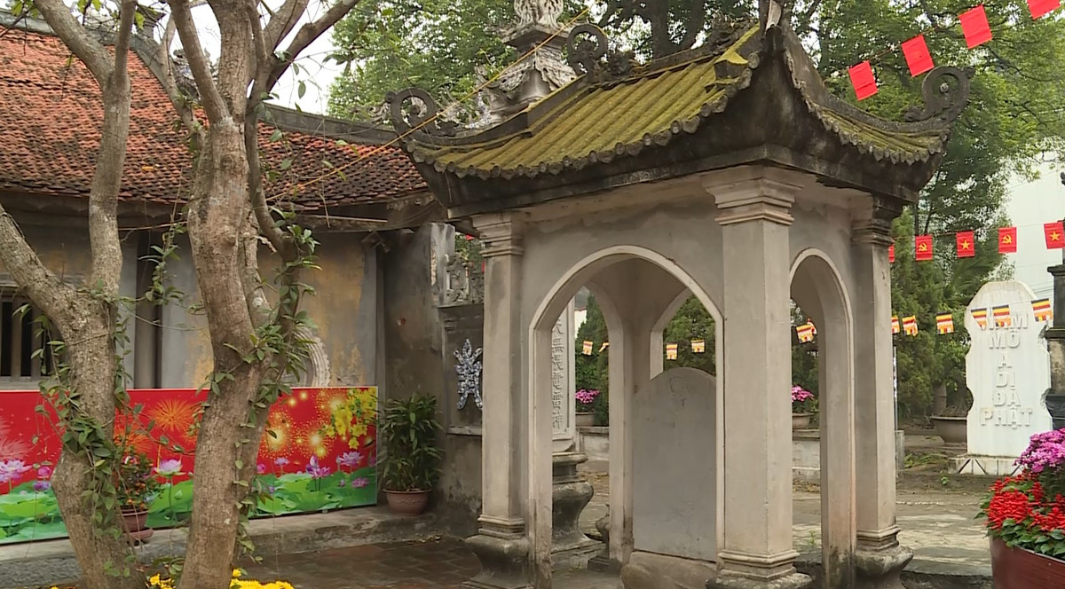 Chua Hien - noi linh thieng huyen bi giua long Pho Hien-Hinh-4