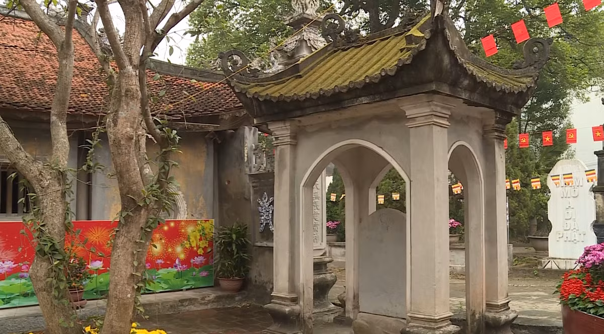 Chua Hien - noi linh thieng huyen bi giua long Pho Hien-Hinh-4