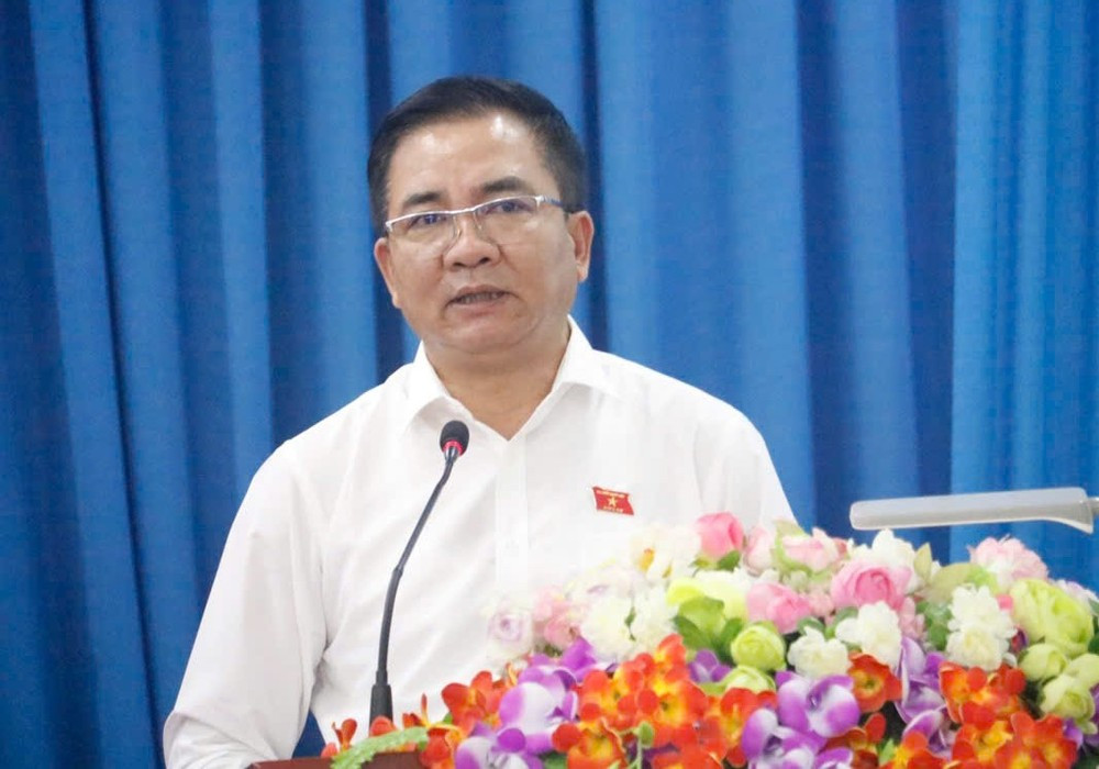 Tuong Nguyen Minh Duc tra loi thang chuyen quang cao cua Quang Linh Vlogs