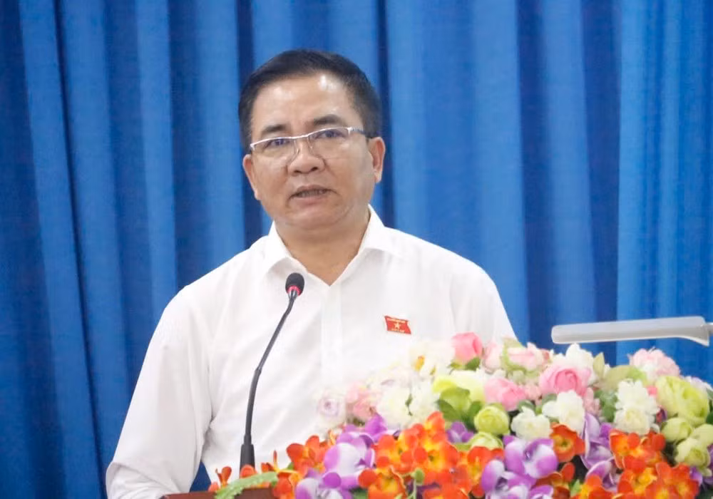 Tuong Nguyen Minh Duc tra loi thang chuyen quang cao cua Quang Linh Vlogs