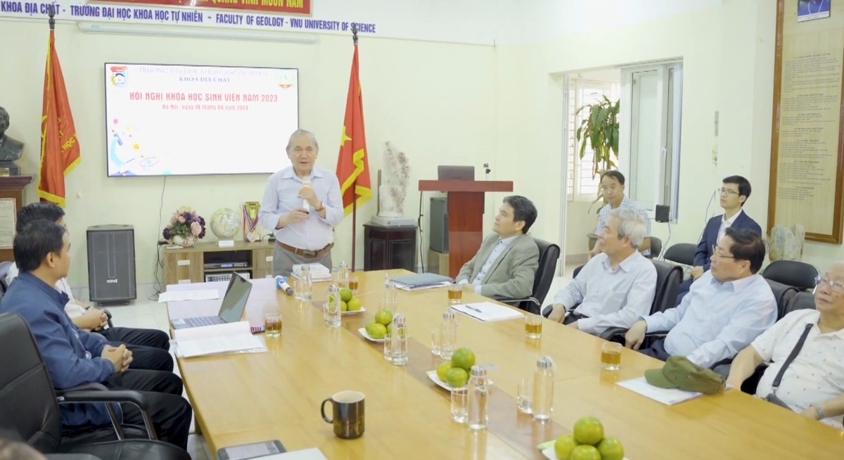 GS Dang Trung Thuan: Nguoi mo duong cho nganh dia chat hoc Viet Nam-Hinh-2