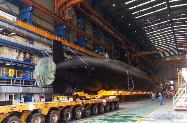 Trước đó Indonesia đã ký mua 3 tàu ngầm tấn công Type 209 Improved trị giá 1,07 tỷ USD từ Tập đoàn đóng tàu Daewoo (DSME) của Hản Quốc. Nguồn ảnh: W54.biz