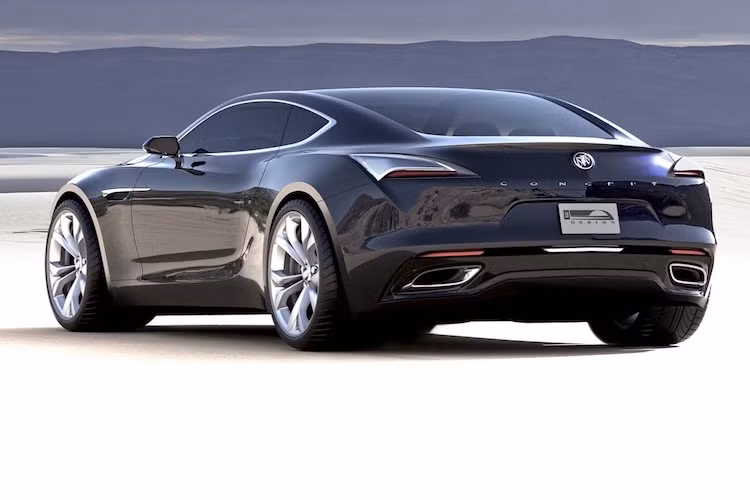 Sở hữu thiết kế hoàn toàn mới, Buick Avista có những mảng thân xe uốn cong đầy "cơ bắp" và ấn tượng, cùng với các đường cắt, xẻ sắc sảo, mạnh mẽ.
