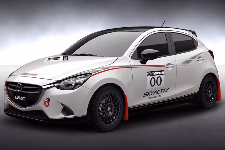 Mẫu xe cuối cùng của Mazda tại triển lãm Tokyo Auto Salon là một chiếc Demio, hay còn được biết tới ở các thị trường khác với tên gọi Mazda 2.