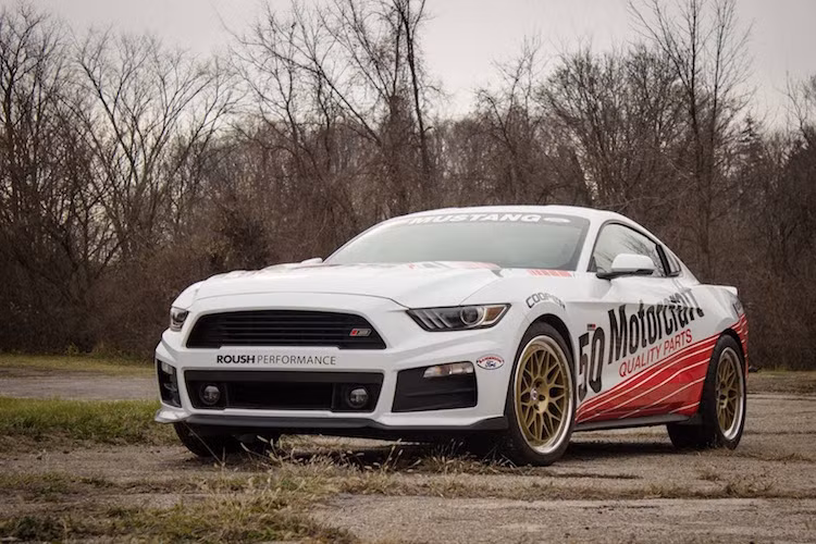 Sau khi "giải nghệ", Jack Roush đã lập ra hãng độ Roush chuyên sản xuất phụ tùng nâng cấp cho các dòng xe Ford, và một số bộ phận của hãng cũng xuất hiện trên bản độ này.