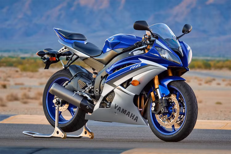 Những chiếc sportbike 600cc cũng có chi phí sản xuất và phụ tùng tương tự superbike 1000 cc, nhưng do có giá rẻ hơn nên chúng ít đem lại lợi nhuận cho nhà sản xuất hơn. Hiện tại, toàn bộ phân khúc này đang bị "đóng băng" và mong chờ một cuộc "cách mạng" trong tương lai.