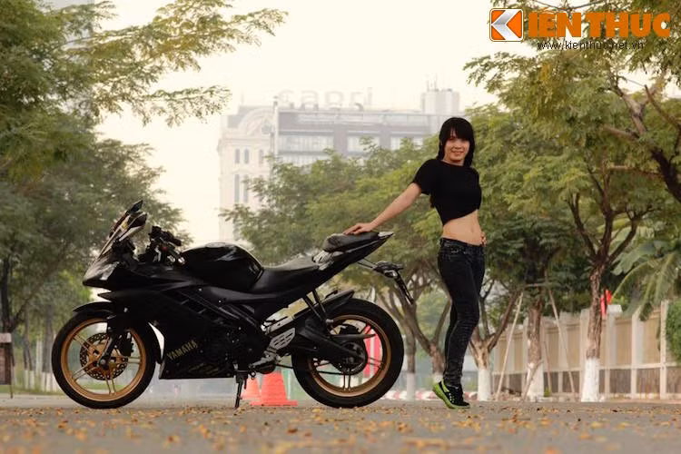 Khi nghe tin giải năm nay có thể thức đua xe môtô cho nữ giới, Trang đã nhanh chóng bắt xe ôtô buýt xuống Bình Phước tham gia thi đấu dù bản thân bị say xe.