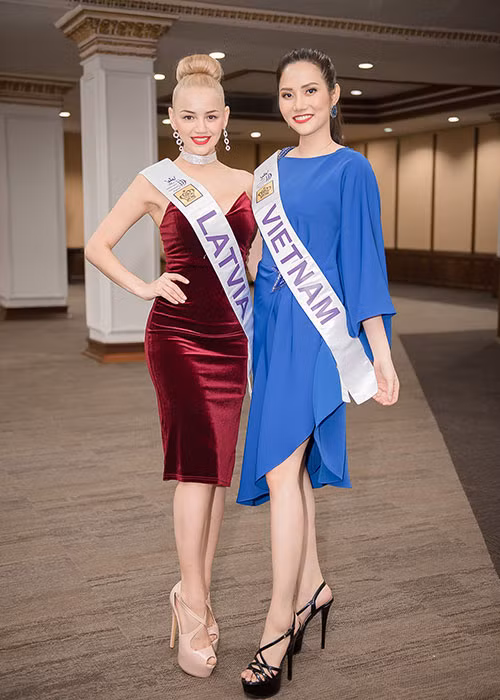  Hình ảnh Diệu Linh trong sự kiện của cuộc thi Nữ hoàng Du lịch Quốc tế 2018.