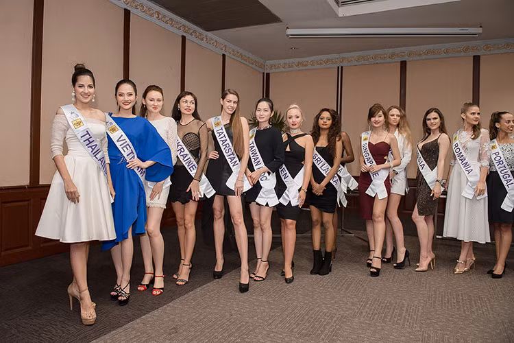 Sau tiệc chào mừng, Diệu Linh và các thí sinh sẽ tham gia quay hình cho cuộc thi. Tiếp đó sẽ tham gia Gala dinner đấu giá các món quà đặc biệt để quyên tiền cho hoạt động từ thiện.