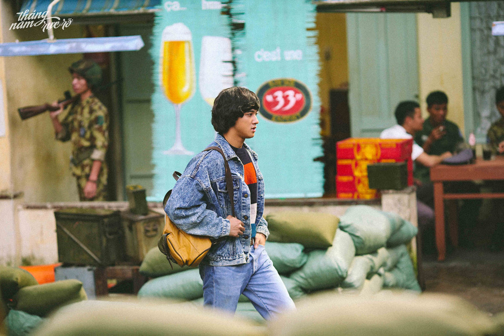 Vai diễn mối tình đầu của nữ chính trong bản phim Việt Tháng năm rực rỡ do diễn viên mới Tiến Vũ đảm nhiệm