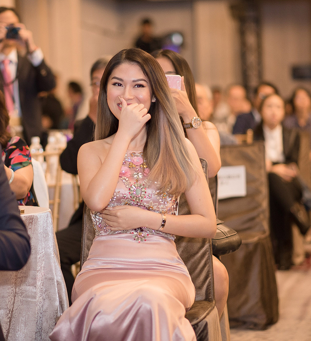 Trong phần công bố giải thưởng chính thức, bộ phim “Đảo của dân ngụ cư” được xướng tên trong hạng mục “Best Story - giải Câu chuyện sáng tạo nhất”.