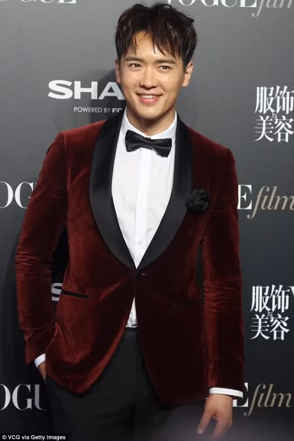 Bạn diễn của Phạm Băng Băng bị bắt tại Úc vì tấn công tình dục phụ nữ.