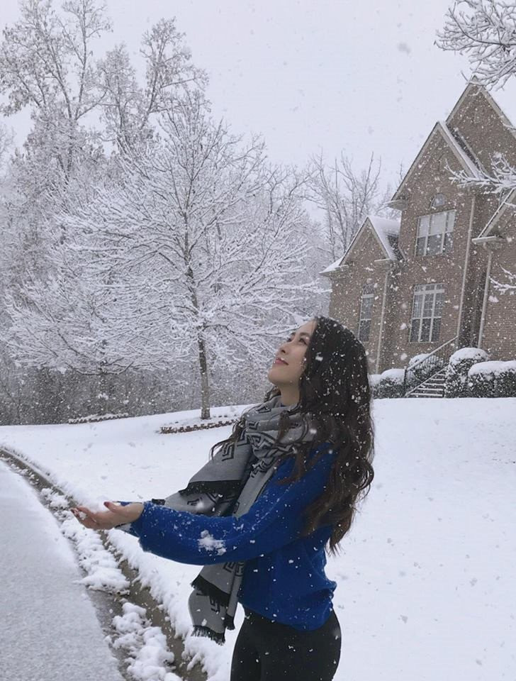 Ban gai o My noi ve 2 nam yeu xa voi cau thu Minh Vuong-Hinh-4