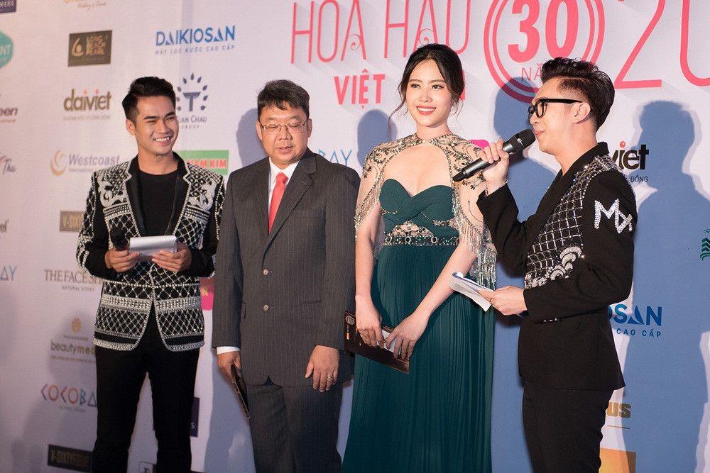 Lý giải về điều này, Nam Em tiết lộ, sau một thời gian sa sút tinh thần và mắc bệnh, hiện tại Nam Em đang nỗ lực để lấy lại tinh thần và sức khỏe.