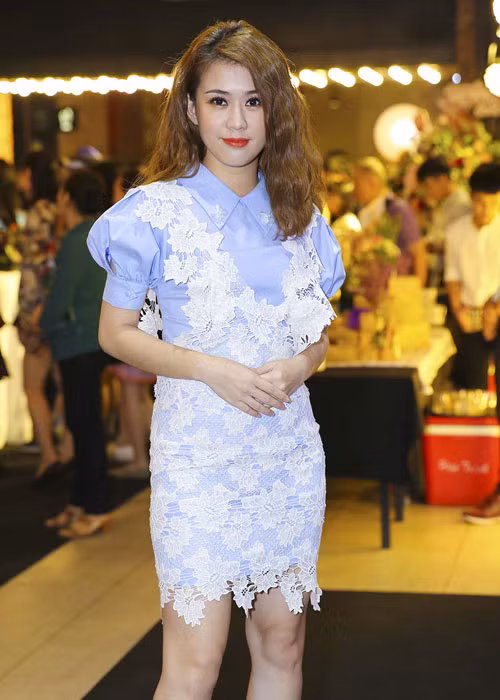 Ngọc Thảo xinh đẹp góp mặt trong buổi ra mắt phim. Cô cũng tham gia với một vai phụ.