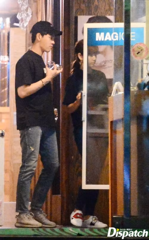 Bạn thân của cặp đôi giải thích vì họ không muốn công khai chuyện tình cảm vì hoàn cảnh cá nhân.