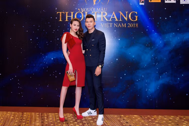 Ngoài người đẹp Nguyễn Thị Thành, Hoa hậu Hoàn cầu Khánh Ngân và Nam vương Quốc tế Ngọc Tình cũng góp mặt tại sự kiện.