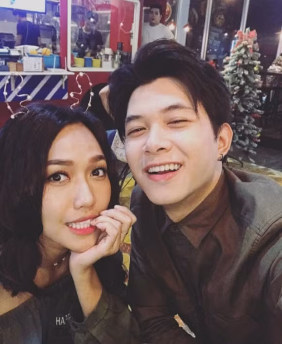 Diệu Nhi và Anh Tú là cặp đôi được yêu mến bởi sự dễ thương và lầy lội. Cả hai đều là những diễn viên trẻ đầy triển vọng.