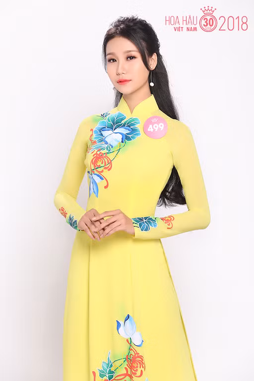 Người đẹp Lê Đoàn Hạ My.