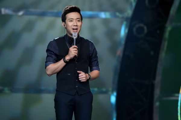 Trấn Thành nổi lên từ Thử thách cùng bước nhảy - với phong cách dẫn phóng khoáng, lôi cuốn mở đầu cho trào lưu chương trình thực tế, format nước ngoài tại Việt Nam.