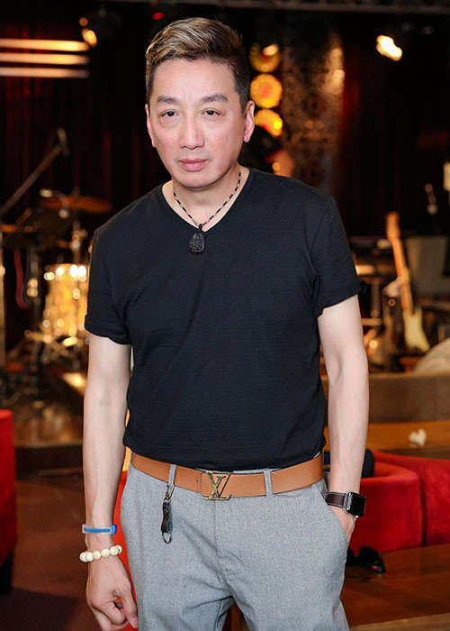 Đêm nhạc của Như Quỳnh tại TPHCM có sự góp mặt của nhiều ca sĩ nổi tiếng như: Trường Vũ, Ngọc Sơn, Phi Nhung, Mạnh Đình, Randy…