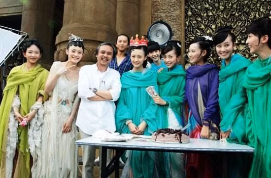 Trần Gia Thượng luôn đứng cạnh Trịnh Sảng khi quay Họa bích.