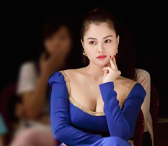 Sieu mau Viet tung bi ong trum Hollywood ga gam gio ra sao?