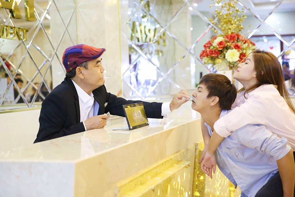 Trong phim, từ sau một bữa nhậu say với Diệu Hiền, Minh Khôi nhận ra không thể rời xa Diệu Hiền, dù cô gái này mang đến cho anh quá nhiều phiền phức.