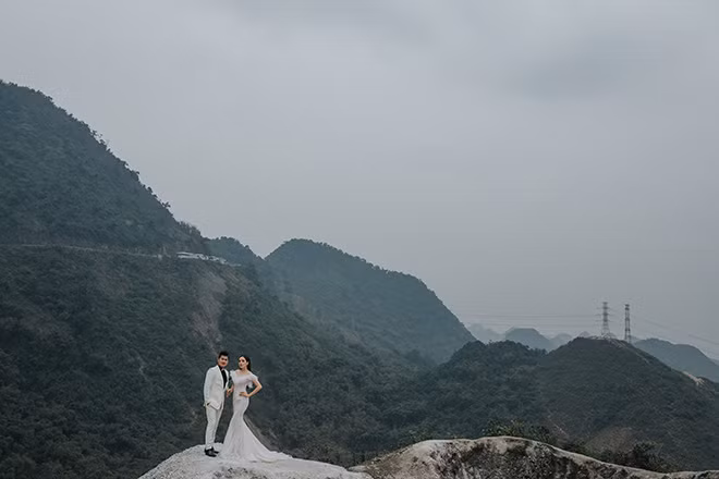 Hiện tại, Lâm Vũ và Huỳnh Tiên tất bật chuẩn bị cho đám cưới. Vì quá bận rộn nên sau đám cưới, vợ chồng người đẹp phải hủy kế hoạch hưởng tuần trăng mật sang đến năm sau. Cặp đôi cũng tiết lộ dự định có con ngay sau khi kết hôn.