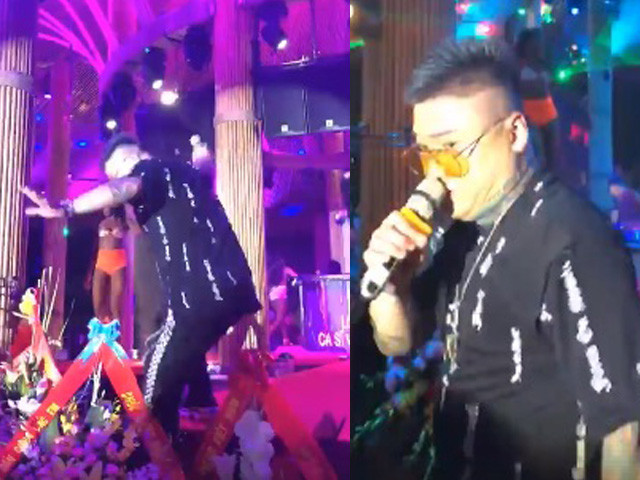 Sau cú ngã, Vũ Duy Khánh vẫn đứng dậy tiếp tục hát.