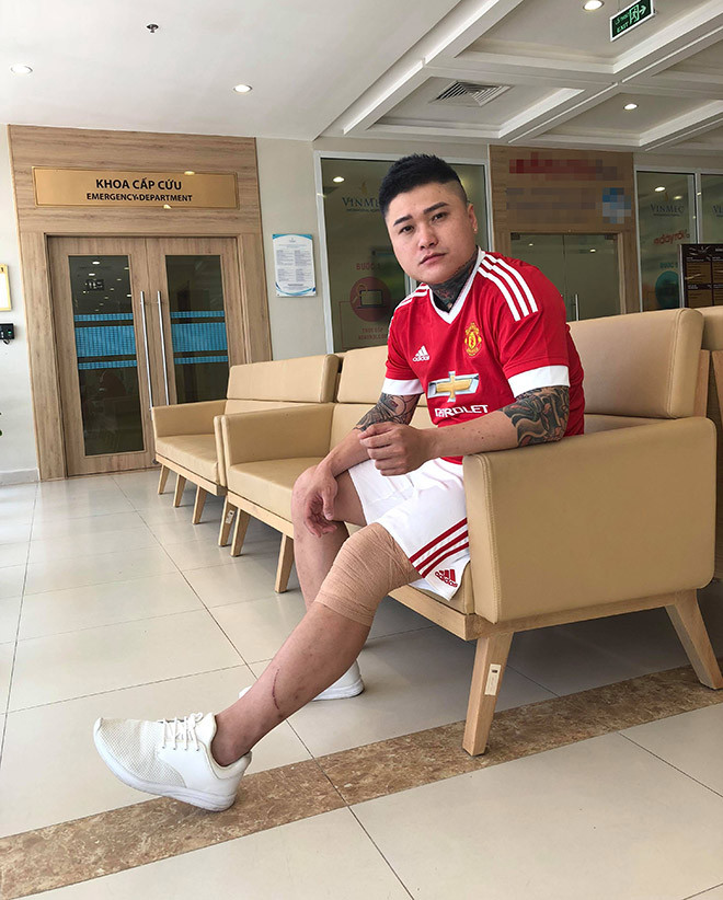 Ca sĩ Vũ Duy Khánh đang điều trị tại bệnh viện.