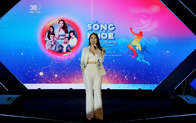 Ngoài những ca khúc ăn khách, Mỹ Tâm còn được nhiều người hâm mộ chú ý sau tin đồn sắp lấy chồng vào năm nay.