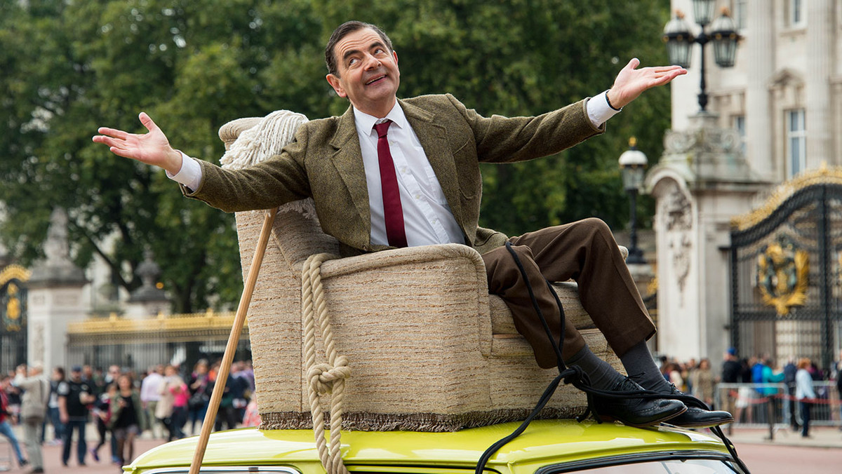 Ngày 18/7 vừa qua (theo giờ Mỹ), hàng loạt bài đăng trên mạng với nội dung ngôi sao "Mr Bean" Rowan Atkinson đã qua đời sau một vụ tai nạn ô tô ở Los Angeles (Mỹ) khiến người hâm mộ ngỡ ngàng. Tuy nhiên sau đó, nhiều trang tin chính thống đã nhanh chóng đưa ra thông báo phủ nhận kèm theo giải thích: Các đối tượng phát tán những bài đăng giả trên mạng xã hội với hình thức như một đường link tin tức - thực chất là một virus đội lốt.