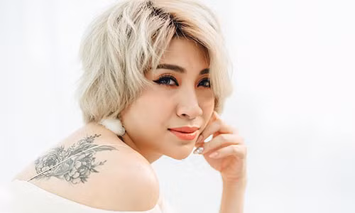 Pha Lê lên tiếng về chuyện bị mời mọc đi "tiếp khách".