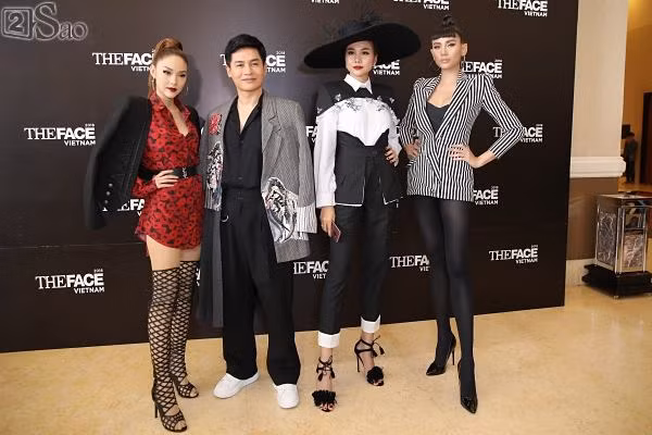 Minh Hằng xuất hiện kém sang bên dàn HLV và host của chương trình. Ảnh: 2sao