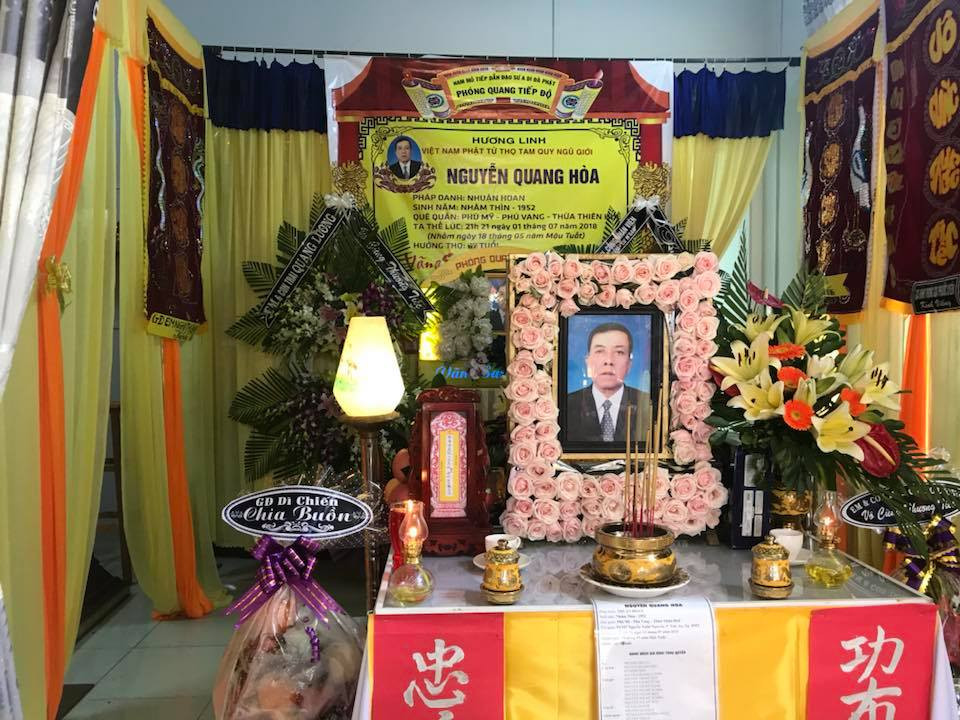 Bố Hồ Quang Hiếu hưởng thọ 67 tuổi.